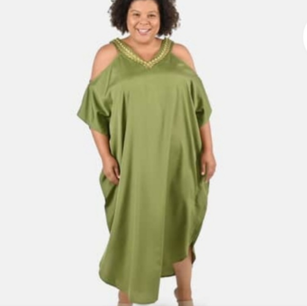 OSFM Embroidered Kaftan